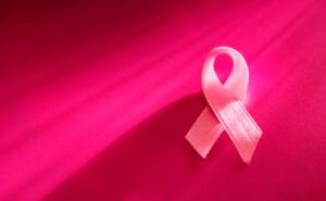 Nueva terapia contra el cáncer de mama avanzado